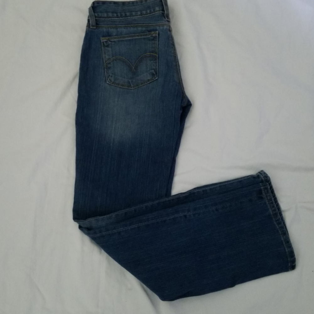 Levi's bootcut vintage jeans.
